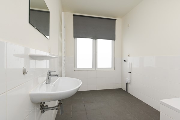 Medium property photo - Vier Heemskinderenstraat 186, 2531 CH Den Haag